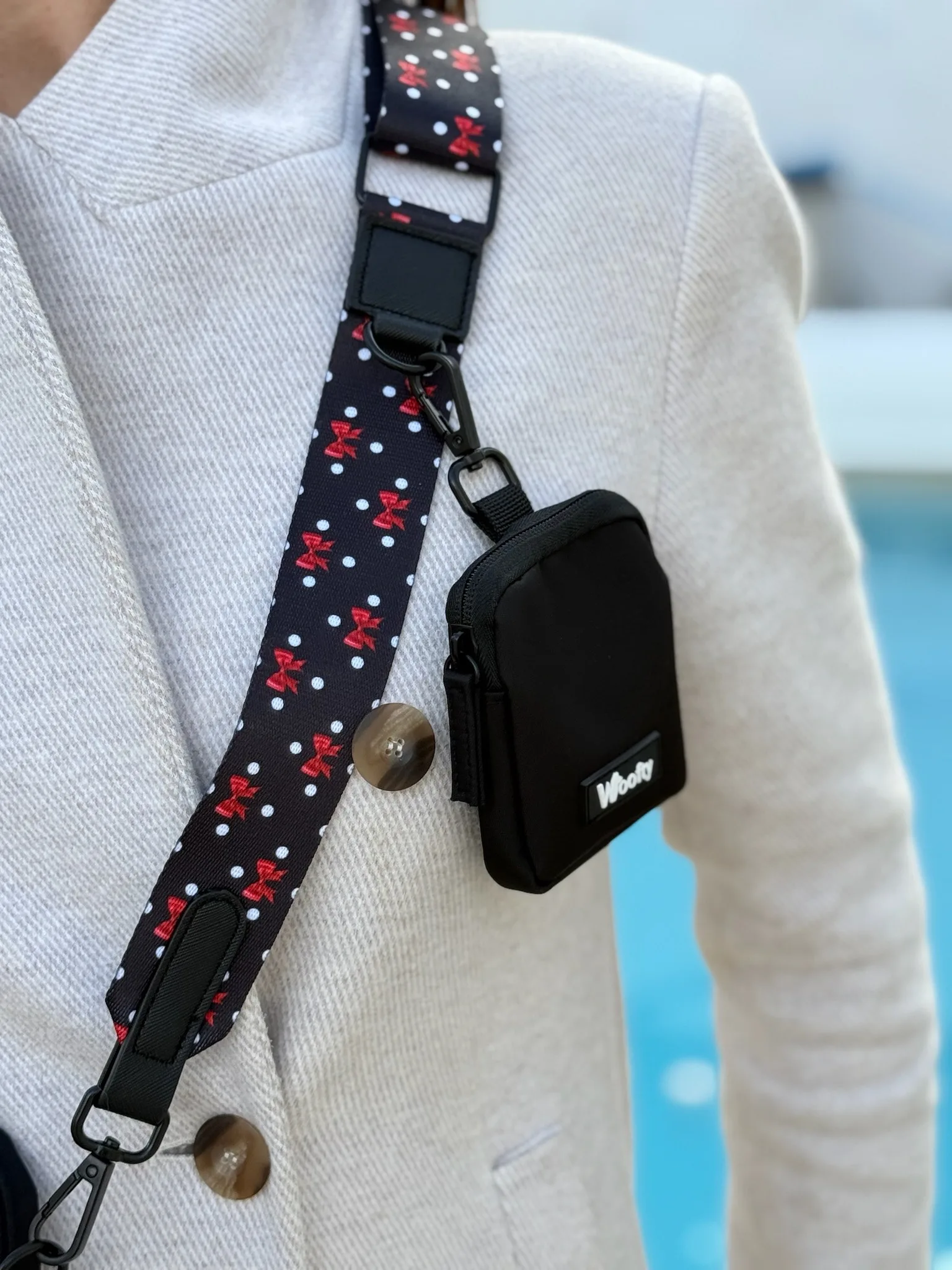 woofty bandouliere sacoche laniere noeuds rouge